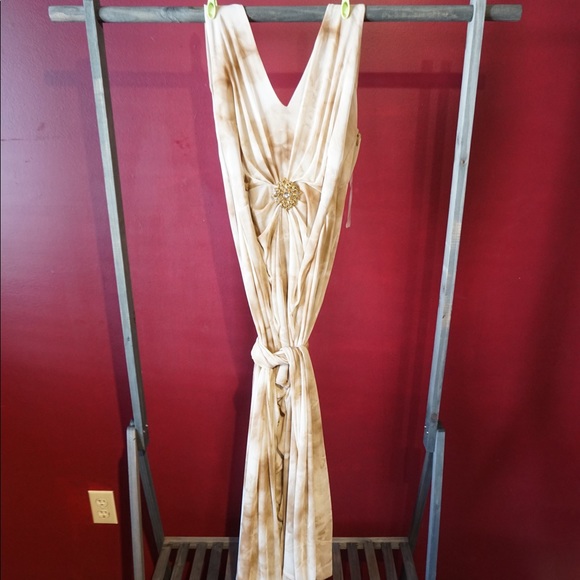 Summer Dress - Picture 2 of 7